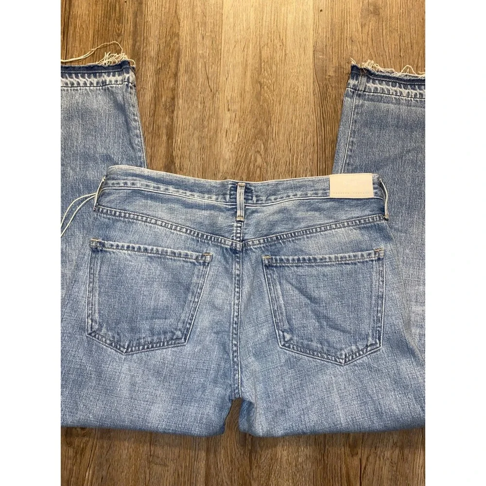 Citizens of‎ Humanity Premium Vintage Lightwash Capris, Size 27